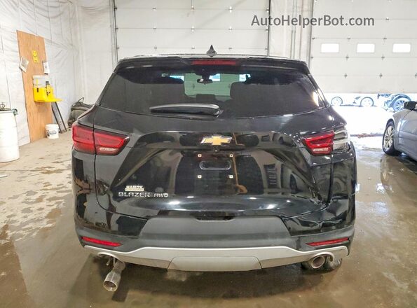 3GNKBHR43PS100935 2023 CHEVROLET BLAZER Black Rear view