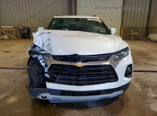3GNKBHR44MS546927 2021 CHEVROLET BLAZER White Front view
