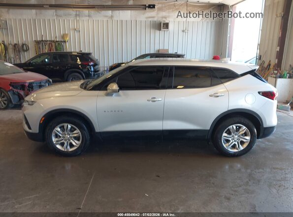 3GNKBHR44MS550850 2021 CHEVROLET BLAZER Серебряный 