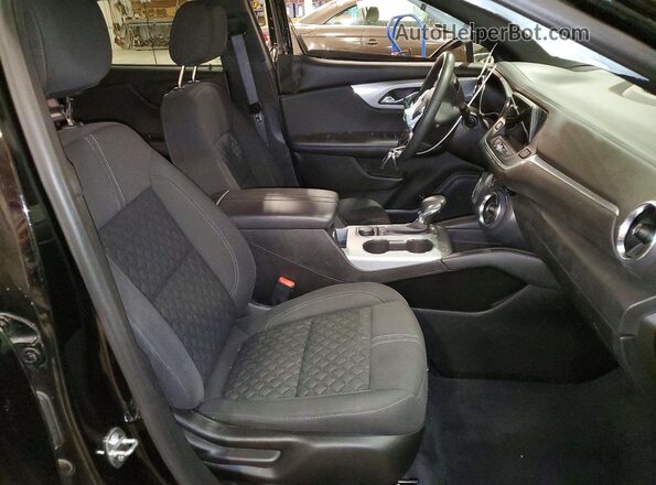 3GNKBHR44NS188634 2022 CHEVROLET BLAZER Black Սալոնի դիմացի տեսք
