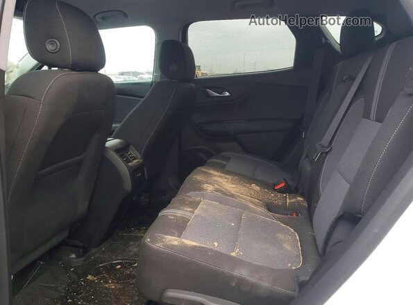 3GNKBHR47PS148356 2023 CHEVROLET BLAZER White Вид задньої частини салону