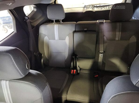 3GNKBHR47TS154751 2026 CHEVROLET BLAZER Blue უკანა სავარძლების ხედი