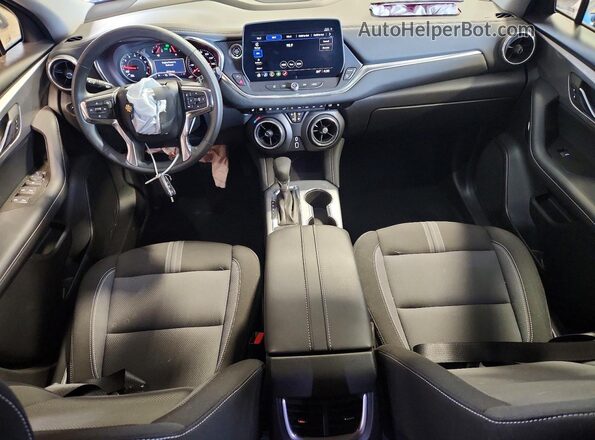 3GNKBHR47TS154751 2026 CHEVROLET BLAZER Blue წინა პანელის ხედი