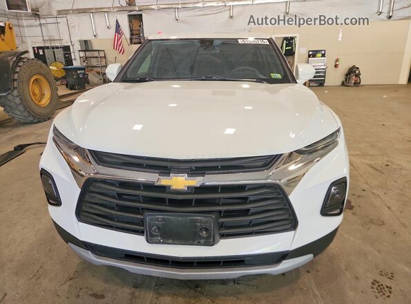 3GNKBHR48MS582054 2021 CHEVROLET BLAZER Белый Вид спереди