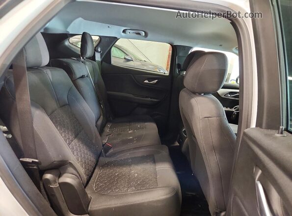 3GNKBHR48MS582054 2021 CHEVROLET BLAZER Белый Вид задней части салона