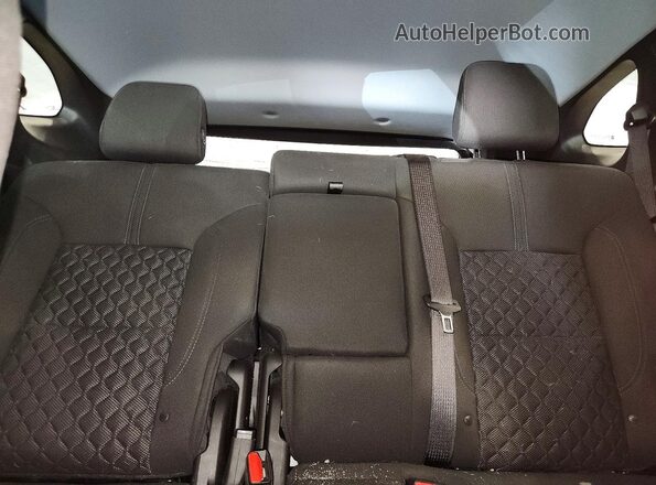 3GNKBHR48MS582054 2021 CHEVROLET BLAZER Белый Вид задних сидений