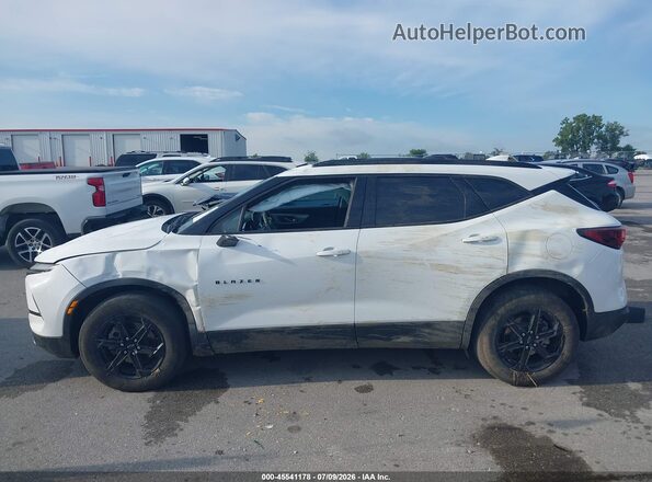3GNKBHR49PS233540 2023 CHEVROLET BLAZER White Vista interior de 360 grados