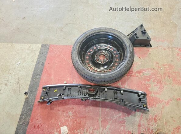 3GNKBHR4XMS510689 2021 CHEVROLET BLAZER Red Widok komory silnika