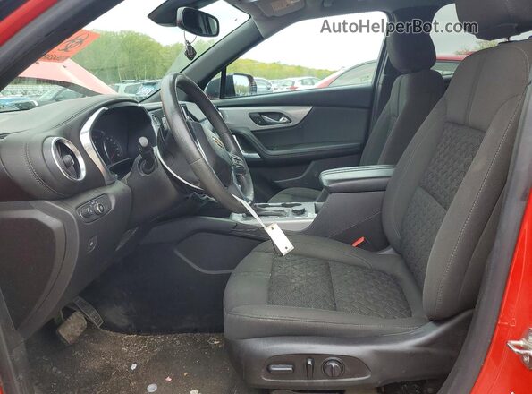 3GNKBHRS7MS545642 2021 CHEVROLET BLAZER Красный Вид салона спереди