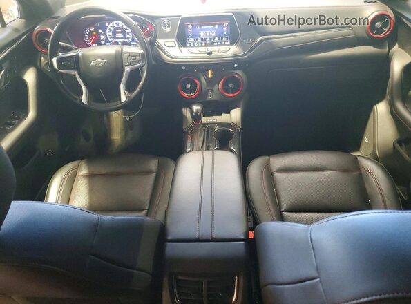 3GNKBJRS5KS573850 2019 CHEVROLET BLAZER Gold Widok deski rozdzielczej