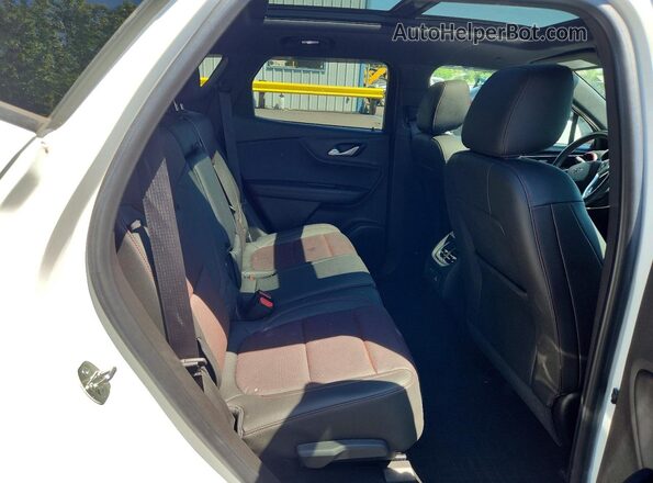 3GNKBJRS9KS591221 2019 CHEVROLET BLAZER White Rear seats view