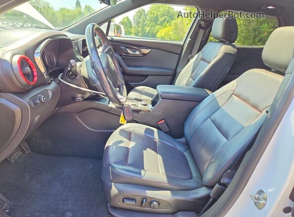 3GNKBJRS9KS591221 2019 CHEVROLET BLAZER White Front interior view