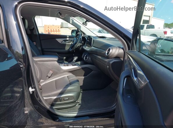 3GNKBJRSXPS216381 2023 CHEVROLET BLAZER Black Widok wnętrza z przodu