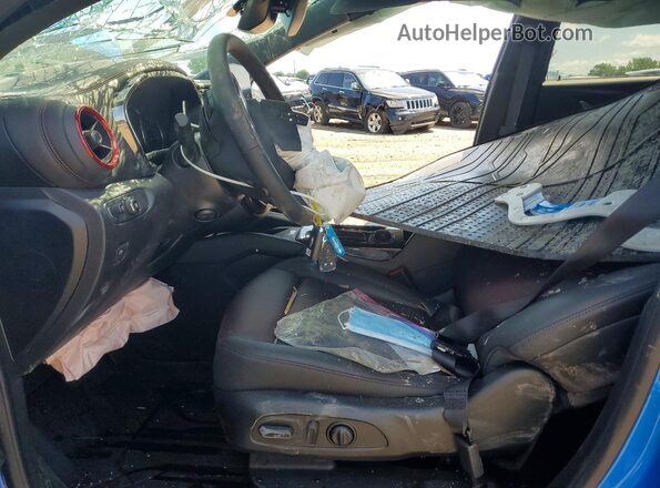 3GNKBKR48TS144033 2026 CHEVROLET BLAZER Blue წინა სალონის ხედი
