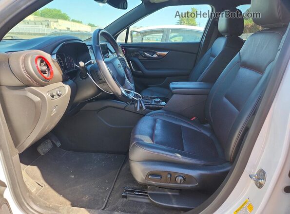 3GNKBKRS0MS504041 2021 CHEVROLET BLAZER White წინა სალონის ხედი