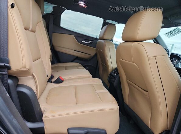 3GNKBKRS2KS695555 2019 CHEVROLET BLAZER White Rear seats view