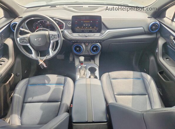 3GNKBKRS2PS235254 2023 CHEVROLET BLAZER Silver Առջևի վահանակի տեսք
