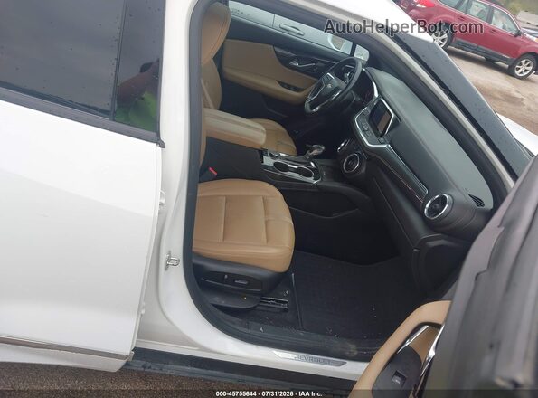 3GNKBKRS3KS690963 2019 CHEVROLET BLAZER White Вид салону спереду