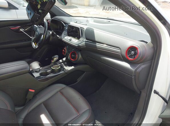 3GNKBKRS3MS502283 2021 CHEVROLET BLAZER Белый Вид салона спереди