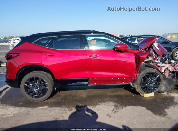 3GNKBKRS3SS271480 2025 CHEVROLET BLAZER Red Widok wnętrza z tyłu