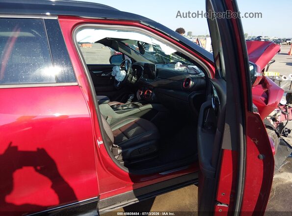 3GNKBKRS3SS271480 2025 CHEVROLET BLAZER Red Widok wnętrza z przodu