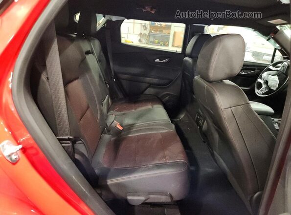 3GNKBKRS8SS124216 2025 CHEVROLET BLAZER Red Սալոնի հետևի տեսք