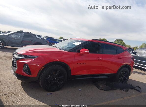 3GNKBKRS9MS585041 2021 CHEVROLET BLAZER Red Widok wnętrza 360 stopni