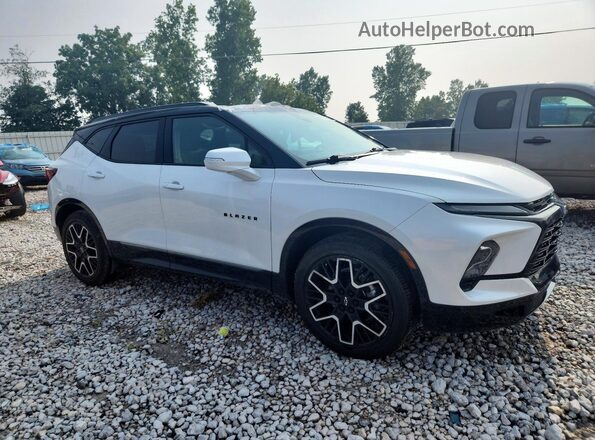 3GNKBKRSXPS100930 2023 CHEVROLET BLAZER White Delantero derecho
