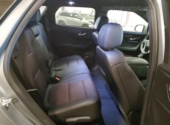 3GNKBKRSXRS244917 2024 CHEVROLET BLAZER Gray Vista interior trasera