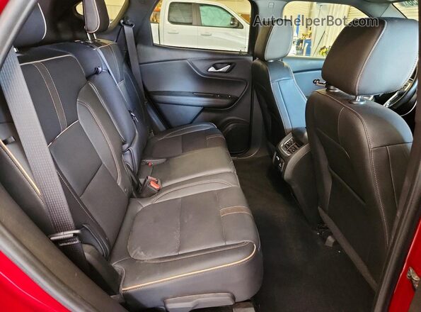 3GNKBLRS4MS558948 2021 CHEVROLET BLAZER Red Vista interior trasera