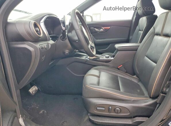 3GNKBLRS9PS105333 2023 CHEVROLET BLAZER Черный Вид салона спереди