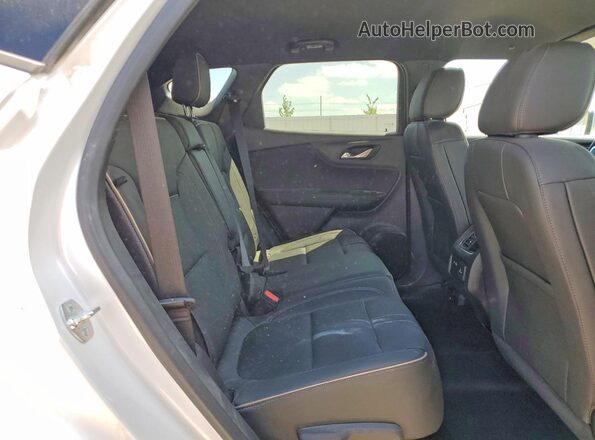 3GNKBLRSXSS105334 2025 CHEVROLET BLAZER White Vista interior trasera