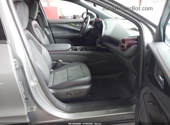 3GNKD1RJ1SS180946 2025 CHEVROLET OTHER Gray Widok wnętrza z przodu