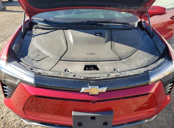 3GNKDBRJ0RS231594 2024 CHEVROLET BLAZER Red ძრავის განყოფილების ხედი