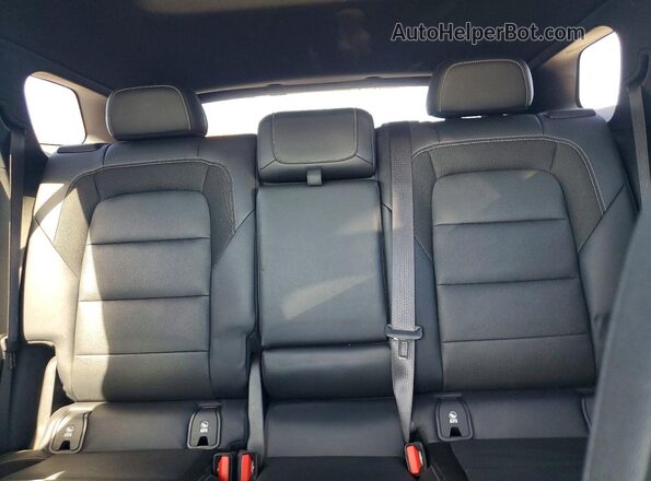 3GNKDBRJ5RS200437 2024 CHEVROLET BLAZER Black Հետևի նստատեղերի տեսք
