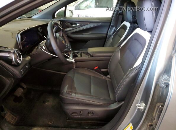 3GNKDBRJ5RS216217 2024 CHEVROLET BLAZER Серый Вид салона спереди