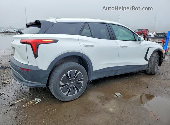 3GNKDBRJ5RS252201 2024 CHEVROLET BLAZER White Tył prawy