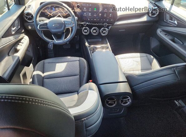 3GNKDBRM2SS227661 2025 CHEVROLET BLAZER Black Vista del salpicadero