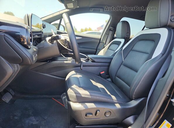 3GNKDBRM2SS227661 2025 CHEVROLET BLAZER Black Vista interior delantera