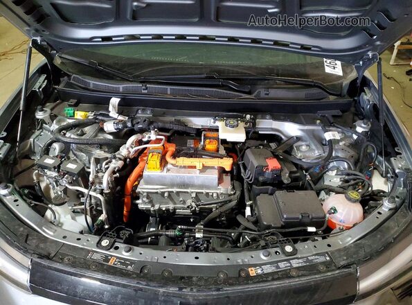 3GNKDGRJ5SS170696 2025 CHEVROLET BLAZER Серебряный Вид подкапотного пространства