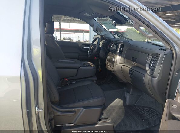 3GTNHAEKXTG283585 2026 GMC SIERRA Gray Vista interior delantera