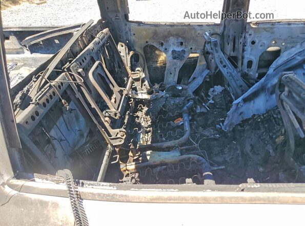 3GTP1NEC2JG225061 2018 GMC SIERRA Burn Հետևի նստատեղերի տեսք