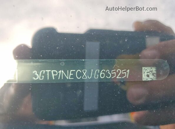 3GTP1NEC8JG635251 2018 GMC SIERRA White VIN კოდის სტიკერის ხედი