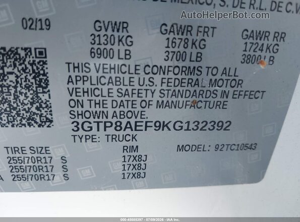 3GTP8AEF9KG132392 2019 GMC SIERRA White Engine compartment view