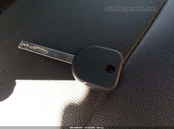 3GTP8AEF9KG132392 2019 GMC SIERRA White Dashboard view