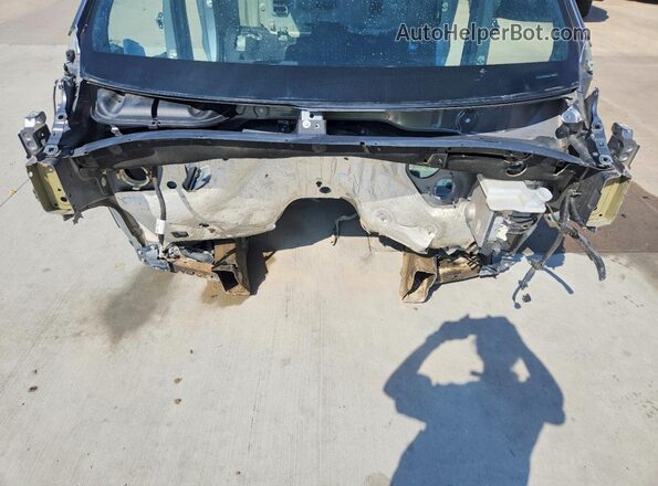 3GTP9EEL2MG373871 2021 GMC SIERRA Silver Widok wnętrza z tyłu
