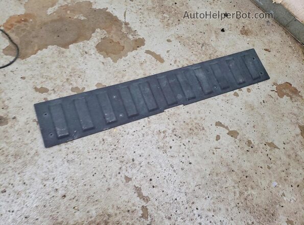 3GTP9EEL7MG203893 2021 GMC SIERRA Red Widok komory silnika