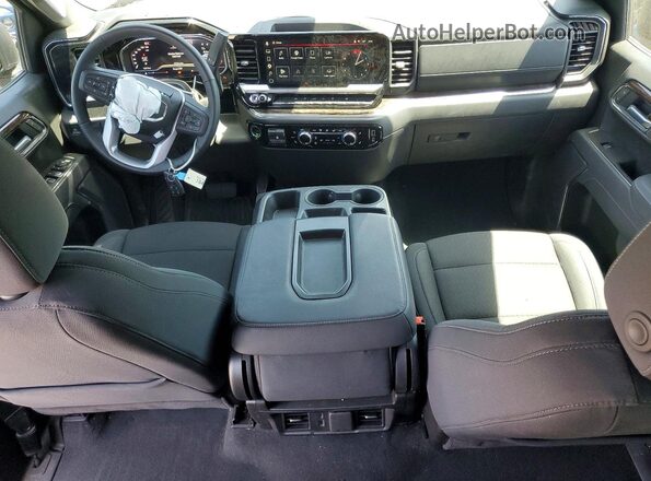 3GTPHCED9SG351718 2025 GMC SIERRA Black Առջևի վահանակի տեսք