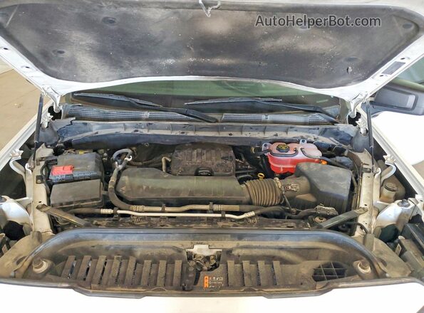 3GTPHCEK4NG682564 2022 GMC SIERRA White Հետևի նստատեղերի տեսք