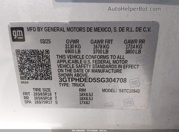 3GTPHDED5SG304708 2025 GMC SIERRA White Widok komory silnika